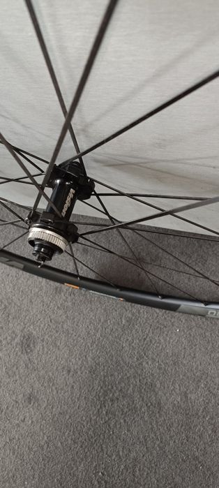 Roda 700 Vision Team 30