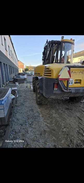 Prace ziemne , Usługi Minikoparka