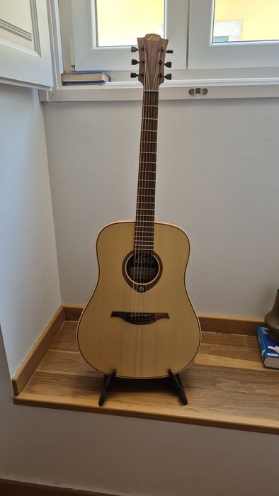 Guitarra  LAG Tramontane T70D + Bolsa