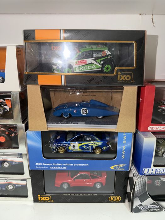 Various 1/43 Scale Miniatures424729740806072324