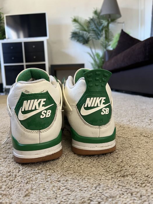 Tênis Jordan 4 Pine Green 44.5