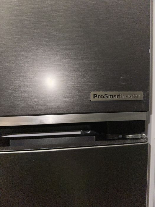 Холодильник «Beko B5RCNA405ZXBR»