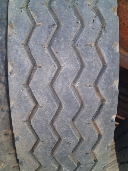 Opony 800 R20 felgi R20 Star