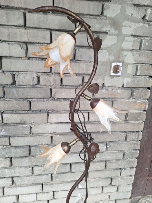 Lampy  kwietnik itd