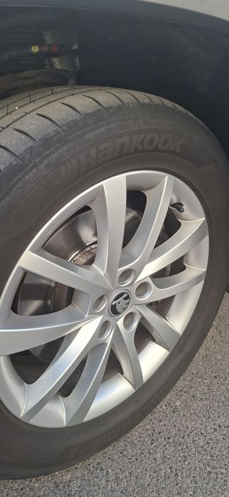 Продам шини Hankook 235 55 R18