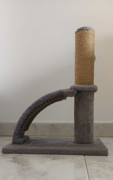 Arranhador para Gato – Praticamente novos!