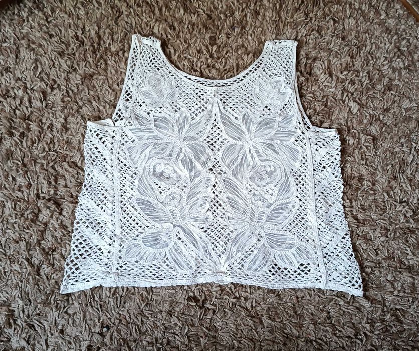 Piękna kremowa bluzeczka siateczkowa KWIATY