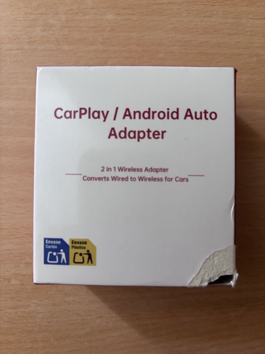 Бездротовий адаптер CarPlay / Android Auto 2 в 1