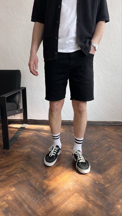 NEW !!! Чоловічі джинсові шорти ZARA Regular