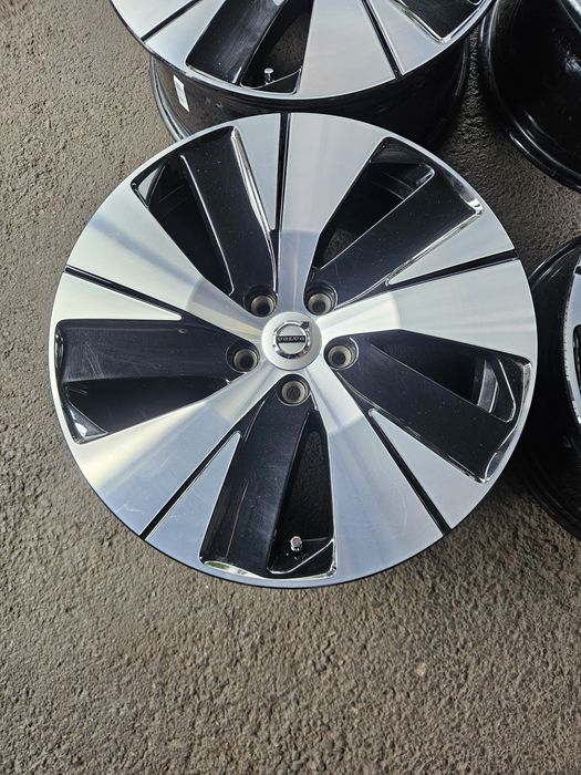Alufelgi Felgi Volvo XC40 XC60 18Cali 7.5J18 ET50.5