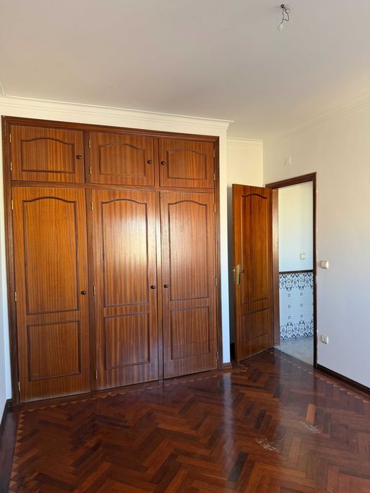 CARREGADO T3 + Lugar de garagem + Arrecadação