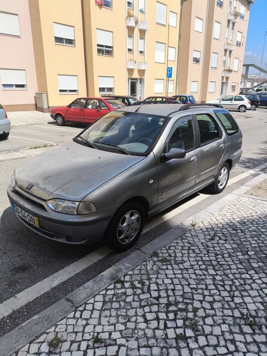 Fiat Palio Weekend Liberty 1.2 Gasolina
