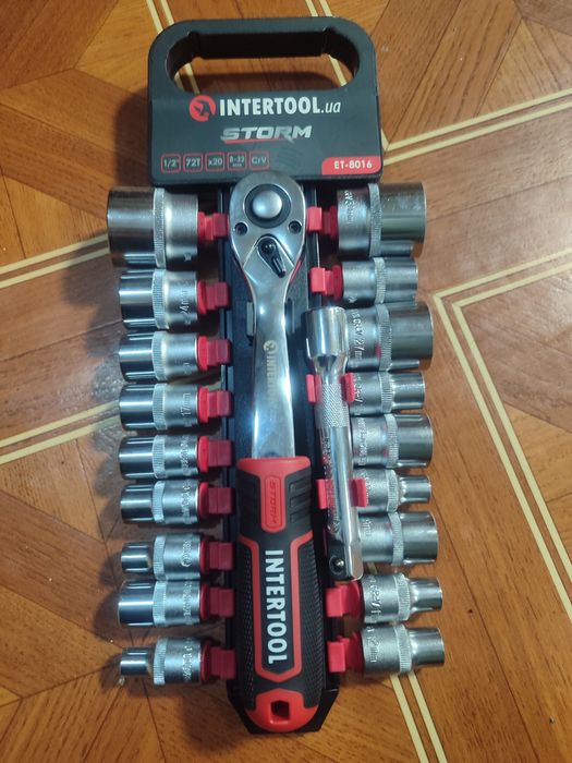 Набор инструмента с трещоткой