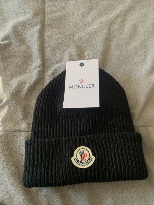 Gorro moncler preto