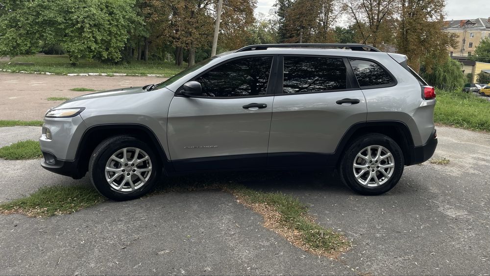 Jeep cherokee kl 2015