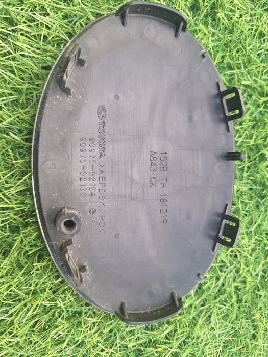 Logo znaczek emblemat toyota Corolla e21 pod radar