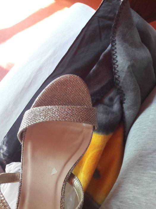 Босоножки серебро New Look, 39 р