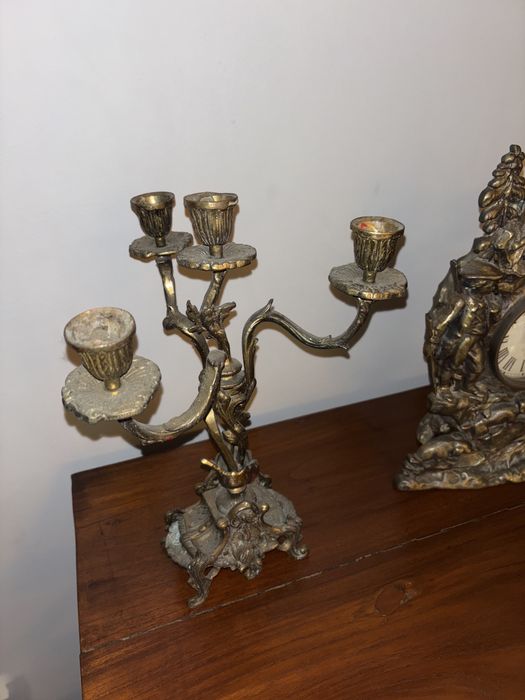Conjunto de Castiçais e candelabro