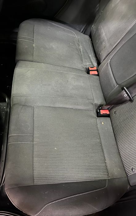 Conjunto de bancos FORD B-Max (JK)