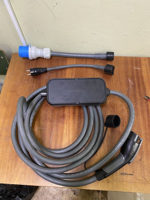 Переробка зарядки BMW i4 iX1 548BA82-01 8490510-03 Америка на європу