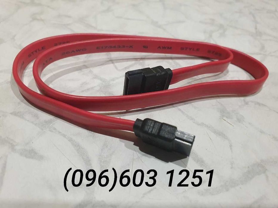 Кабель інтерфейсний SATA 0.40 м, прямий  червоний