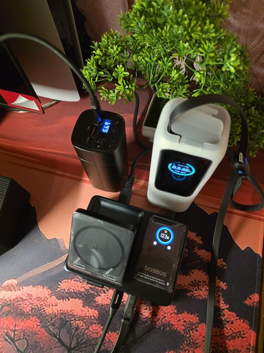Baseus Nomos 5-in-1 Desktop Charger Qi2 140W