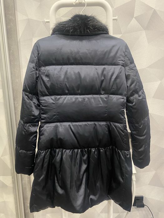 куртка Prada Milano з хутряним комірцем