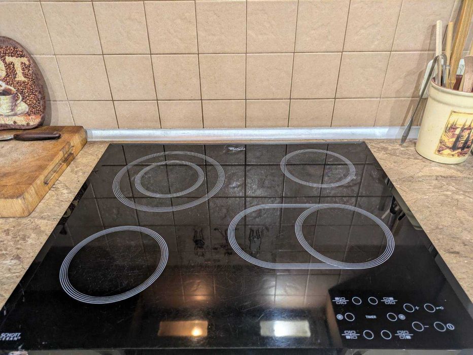 Варильна поверхня WHIRPOOL  електрична склокераміка