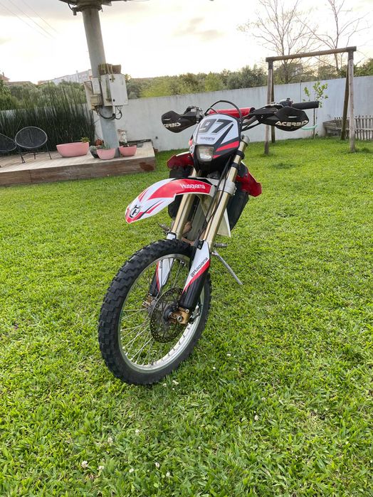 Husqvarna TE 450 Matriculada