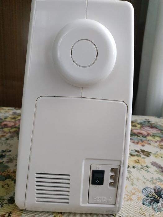 Швейна машинка Termozeta inventa 300 потужність 70 w.: 3 900 грн