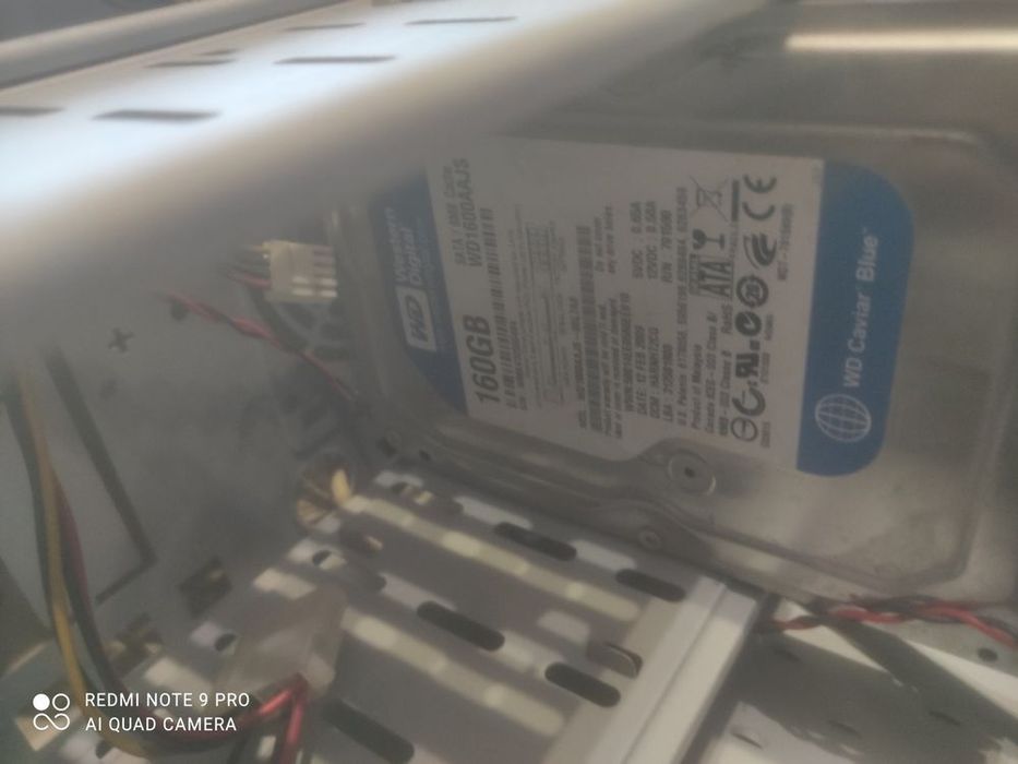 Комютер Samsung.