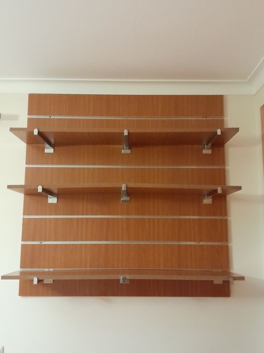 Paineis de prateleiras