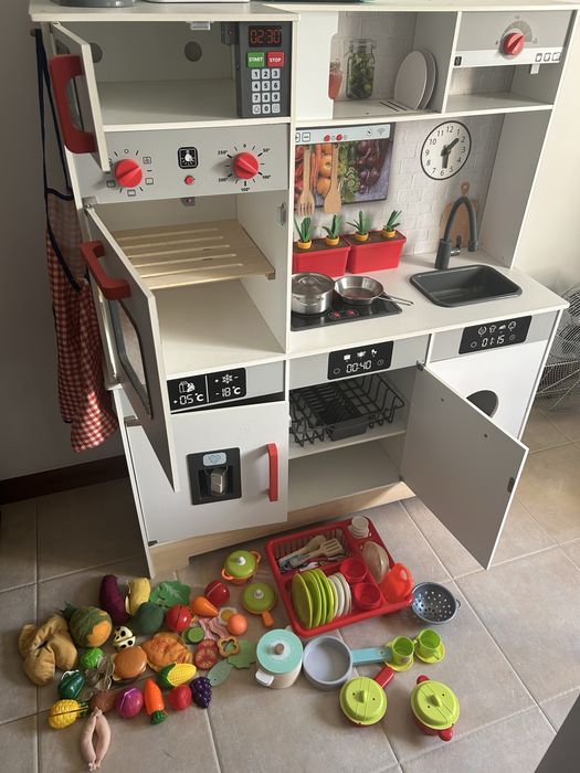 Cozinha do Lidl com conjuntos