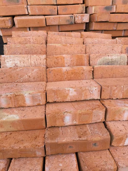 Цегла рядова червона від виробника