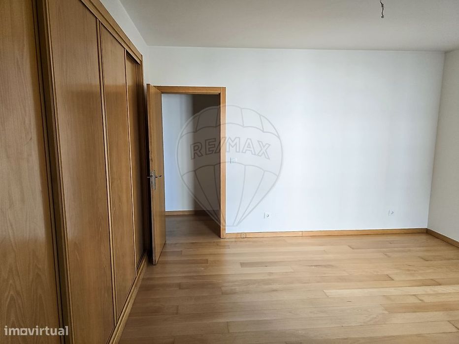 Apartamento T3 para arrendamento