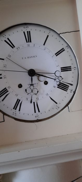 Zegar stojący  z sekundnikiem
