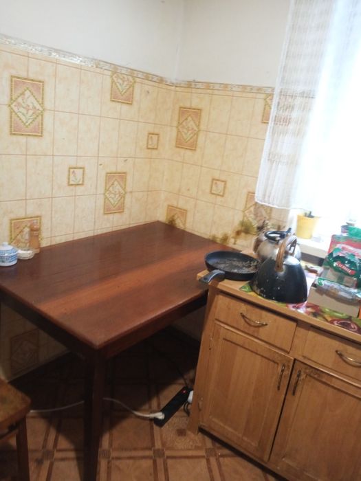 Продам 2кімнати  на спільній кухні