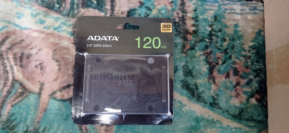 В наявності нові ссд,жосткі диски