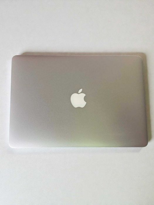 MacBook Air A1466 I i5 I 8/128GB Świetny stan