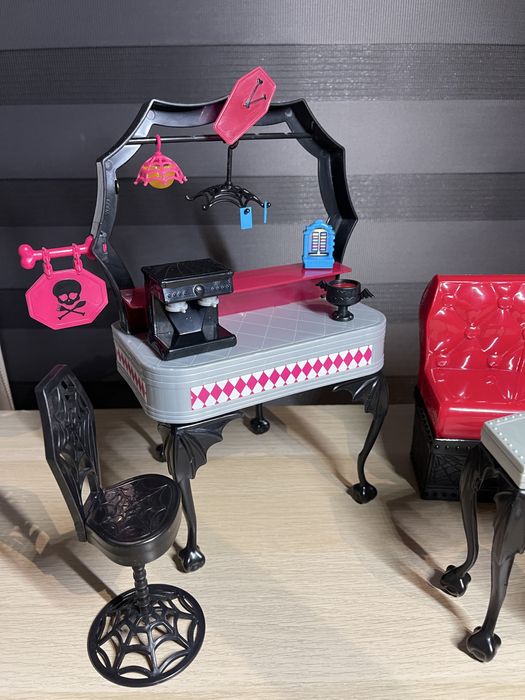 Monster high meble akcesoria