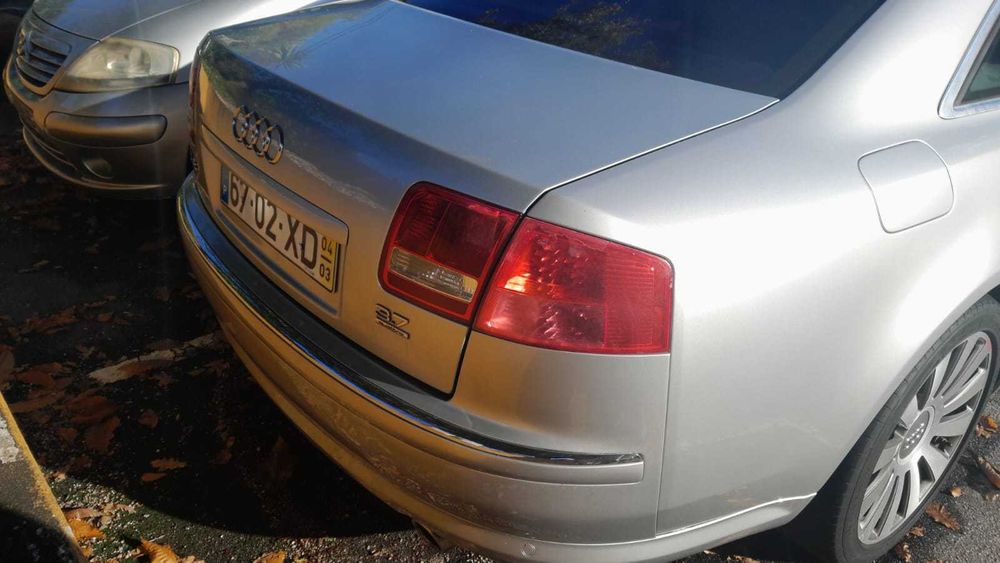 Audi A8 Espetacular