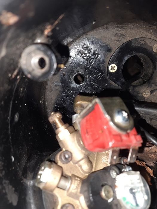 Продам балон ГБО циліндричний  та під запаску