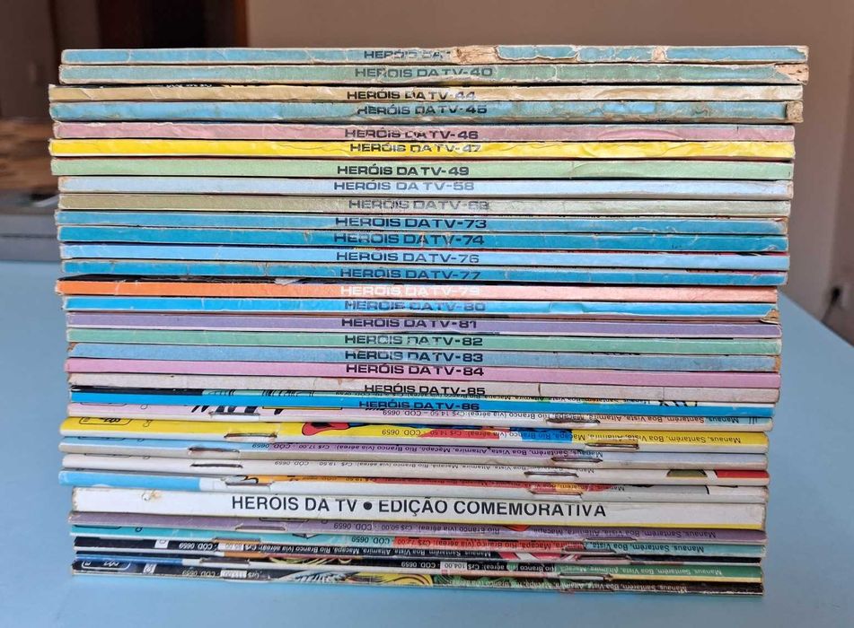 HERÓIS DA TV - Grande lote de revistas Editora Abril