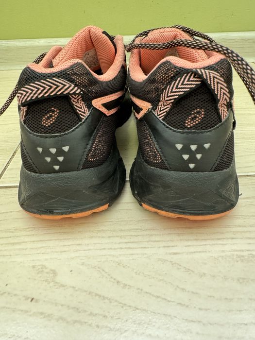 Кросівки asics gel-sonoma 3