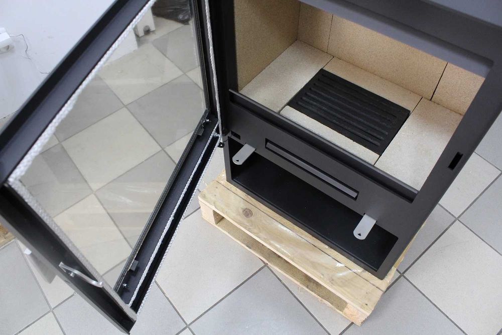 Piec piecyk kominek wolnostojący na drewno Victoria Modena 10kW ECO