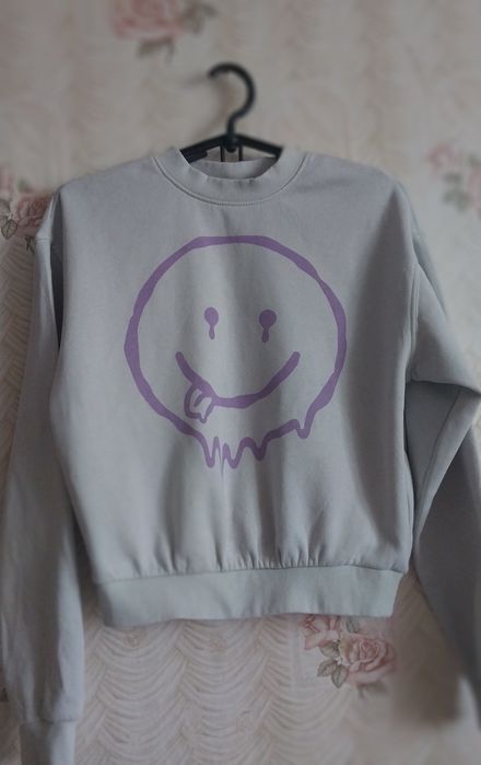Укороченный свитшот женский Drippy Smiley брендH&M ,р. XS-S