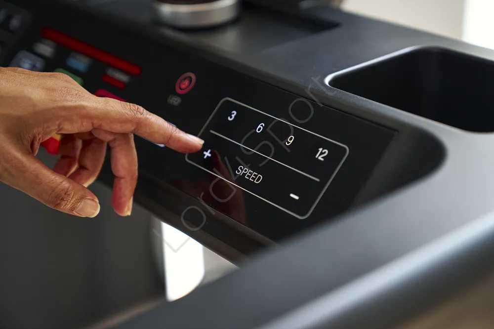 Bieżnia elektryczna HAMMER TECHNUM 8.0 # Salon z ekspozycją