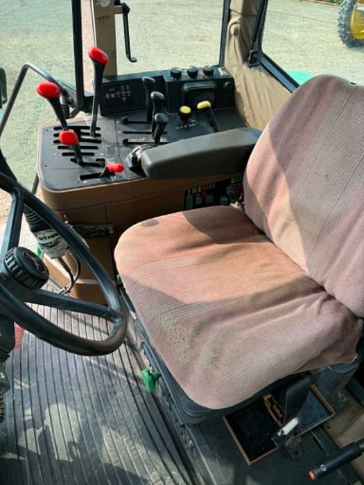 Ciągnik John Deere 6300