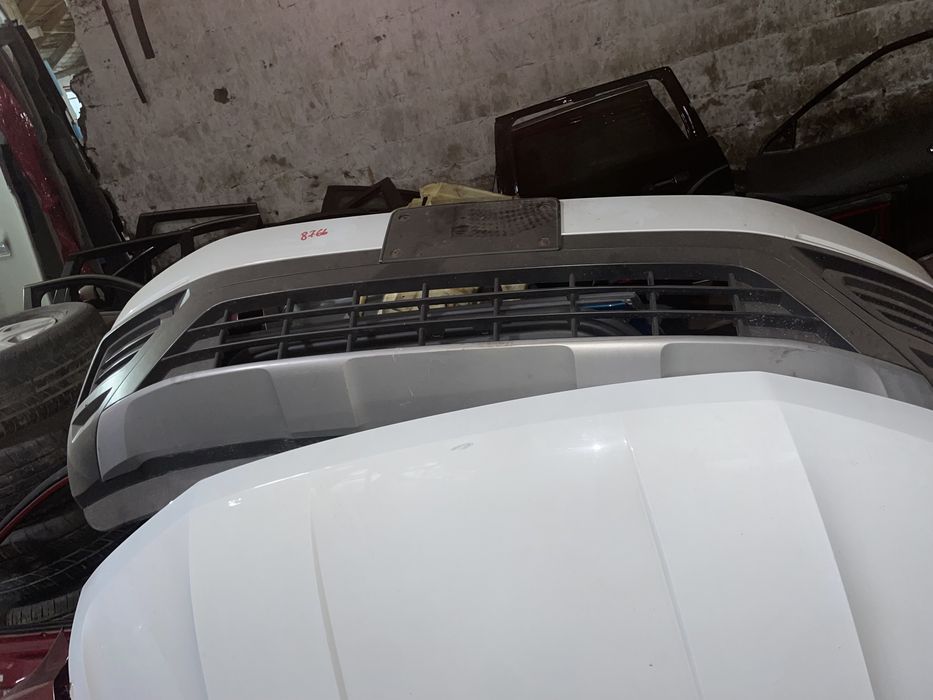 Двері на Cadillac Escalade