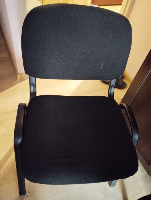 Krzesła biurowe / konferencyjne ISO Nowy Styl 2szt